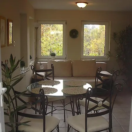 Feher Hollo Vendeghaz Holiday home Eger